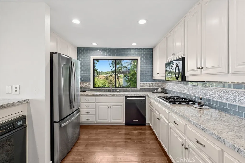 Additional image 22 of 1980 San Remo Dr, Laguna Beach, CA 92651