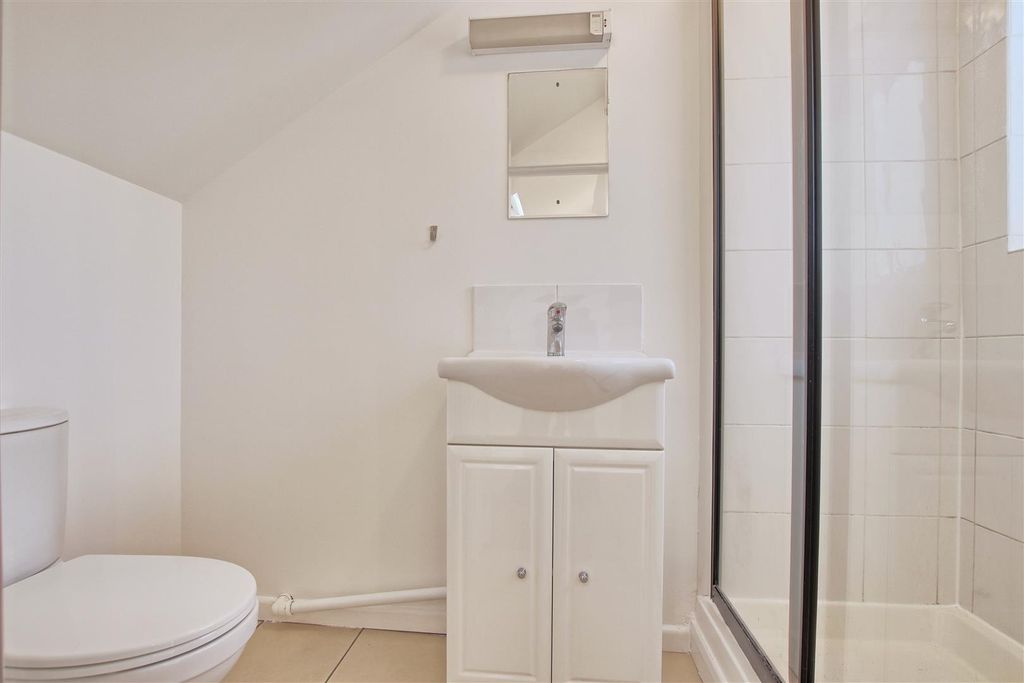 Additional image 7 of 5 bed semi-detached house for saleElizabeth Way, Cambridge CB4