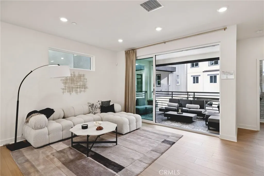 Additional image 25 of 1699 Coral Sea Lane, San Pedro, CA 90731