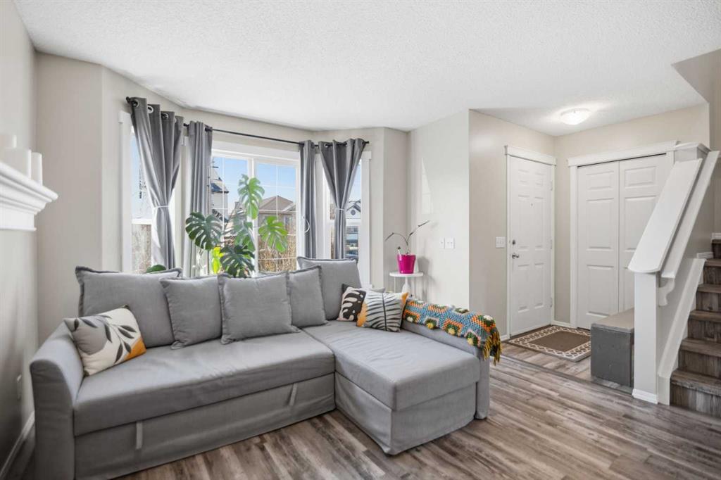 Additional image 3 of 46 Saddlemont Way NE, Calgary, AB, T3J4V2