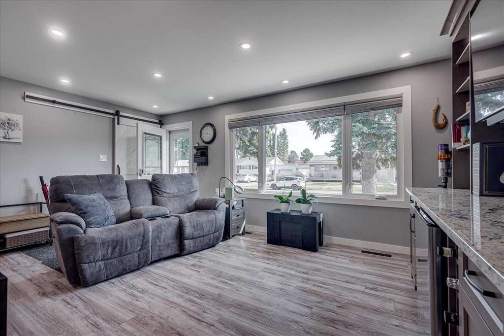 Additional image 6 of 5616 55 Avenue, Lacombe, AB, T4L 1L9