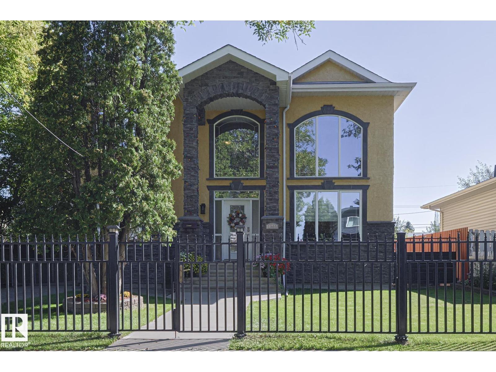 10731 150 Street NW, Edmonton, AB, T5P1R4