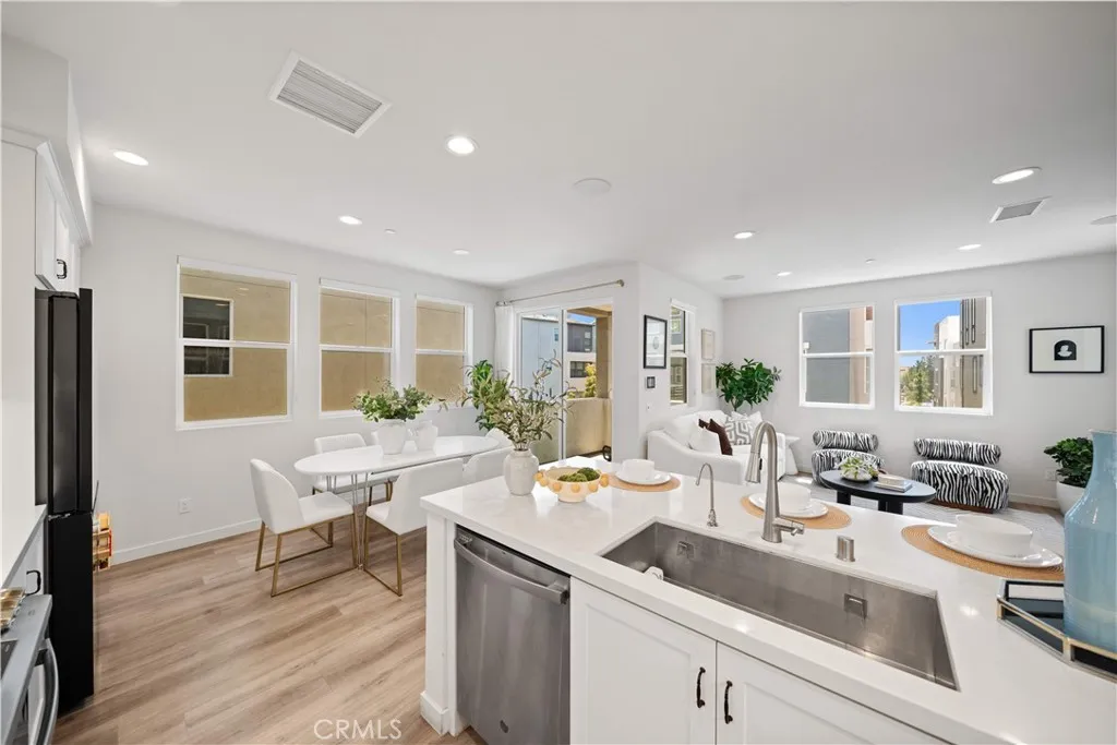 Additional image 10 of 116 Tenor, Irvine, CA 92618