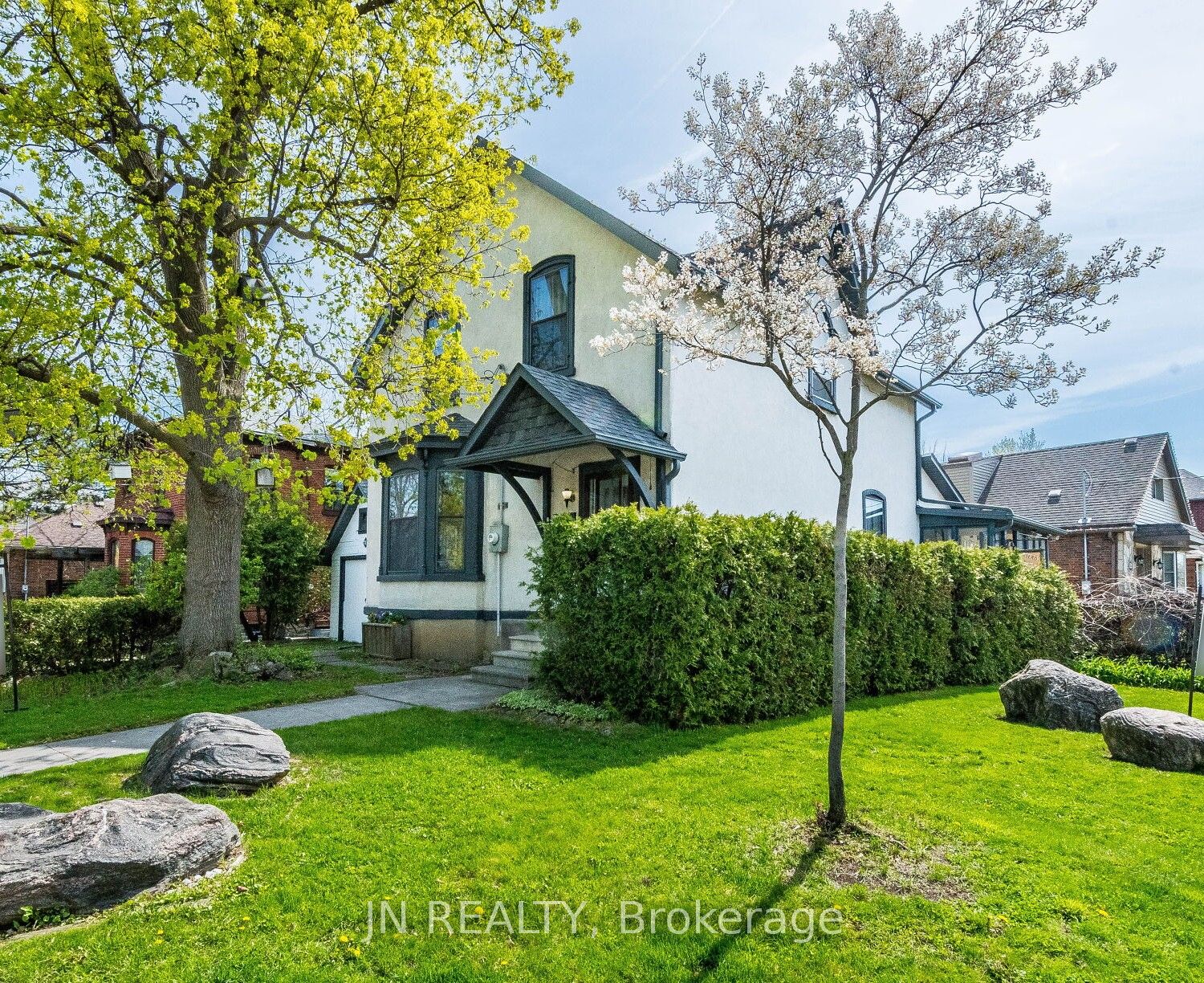 77 Nelson Street W, Brampton, ON, L6X 1C6
