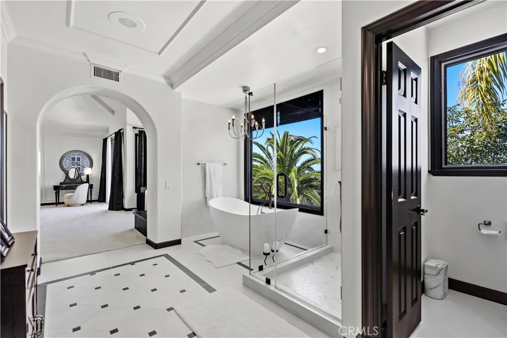 Additional image 25 of 19 Belmont, Newport Beach, CA 92660