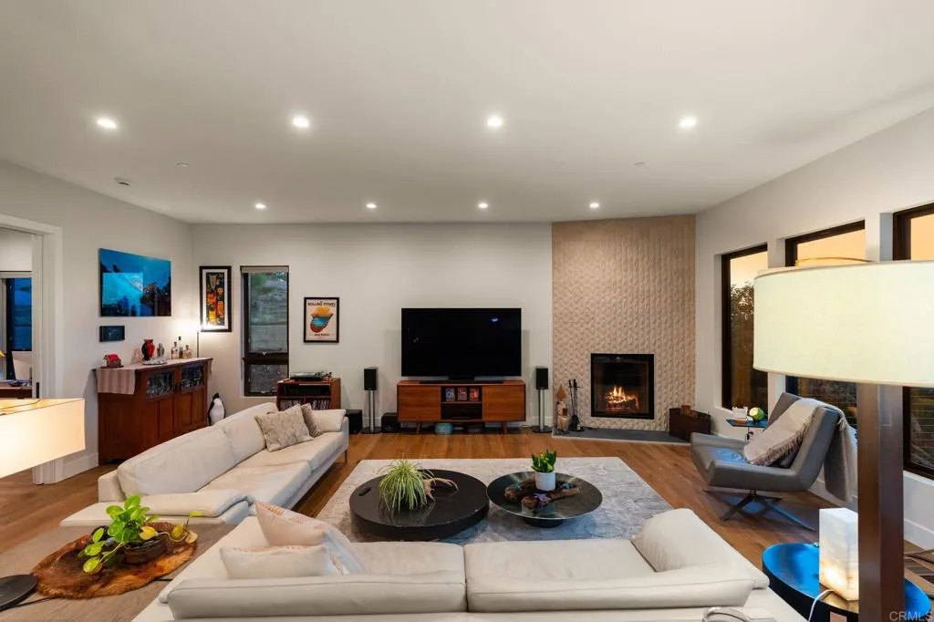 Additional image 9 of 10042 Tall Oak Dr, Escondido, CA 92026