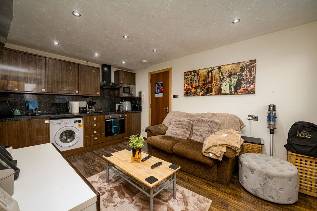 Additional image 4 of 1 bed flat for saleBonnyrigg Place, Dundee DD4