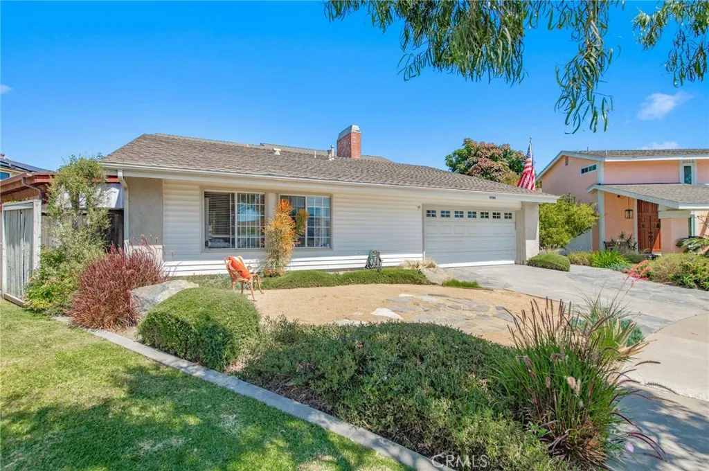 17586 Lebanon Cir, Irvine, CA 92614 photo 2