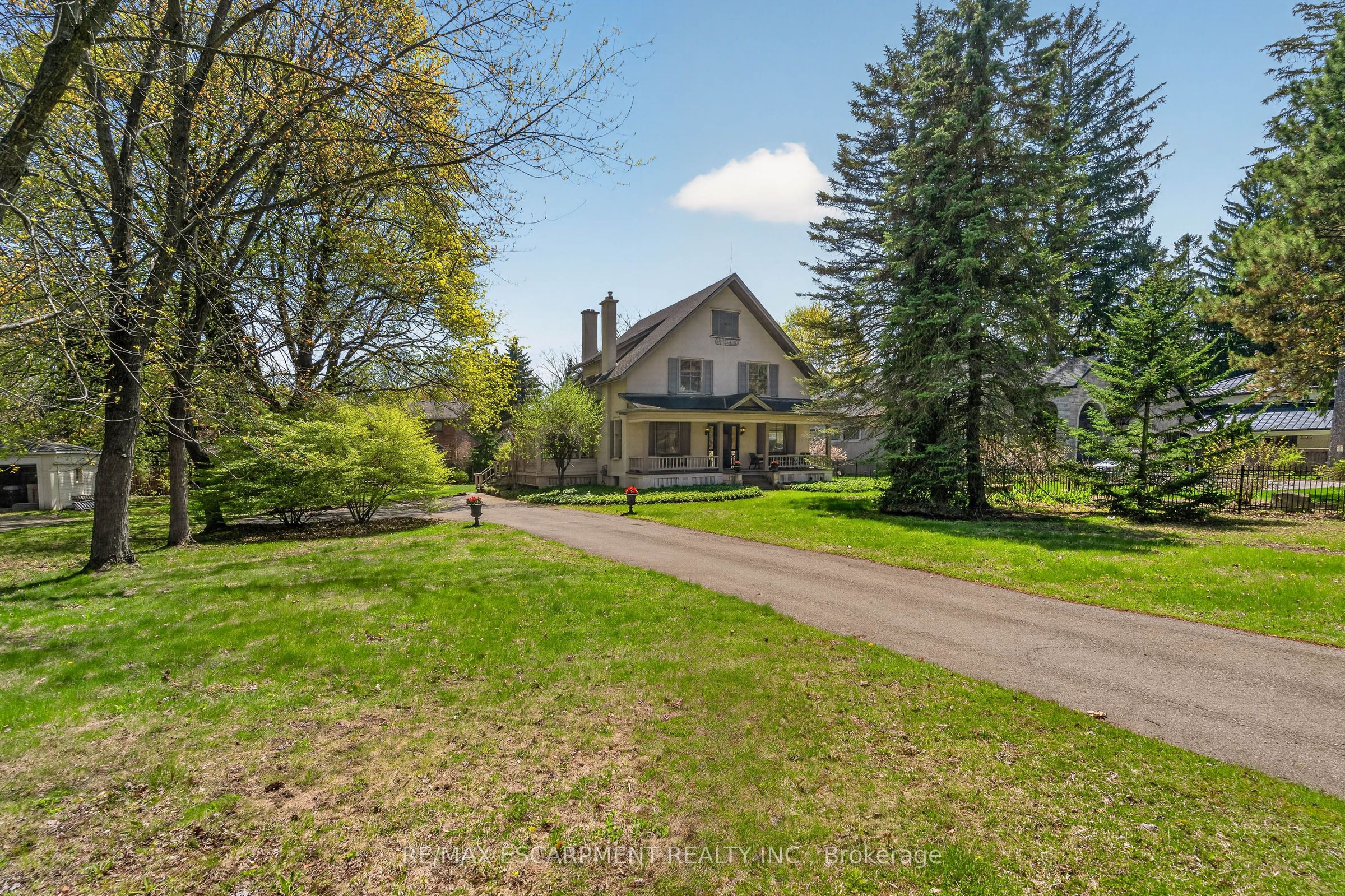 Additional image 2 of 64 Jerseyville Road W, Hamilton, ON, L9G 1A2