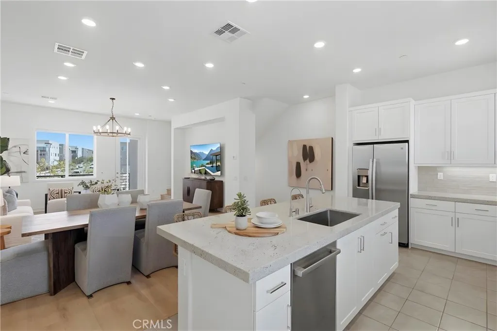 Additional image 58 of 253 Sash, Irvine, CA 92618