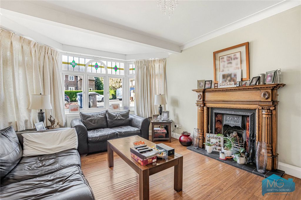Additional image 2 of 3 bed semi-detached house for saleEast View, Barnet EN5