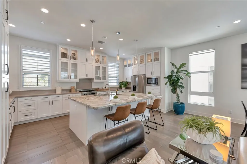 Additional image 10 of 2105 Two Harbors Circle, Costa Mesa, CA 92627