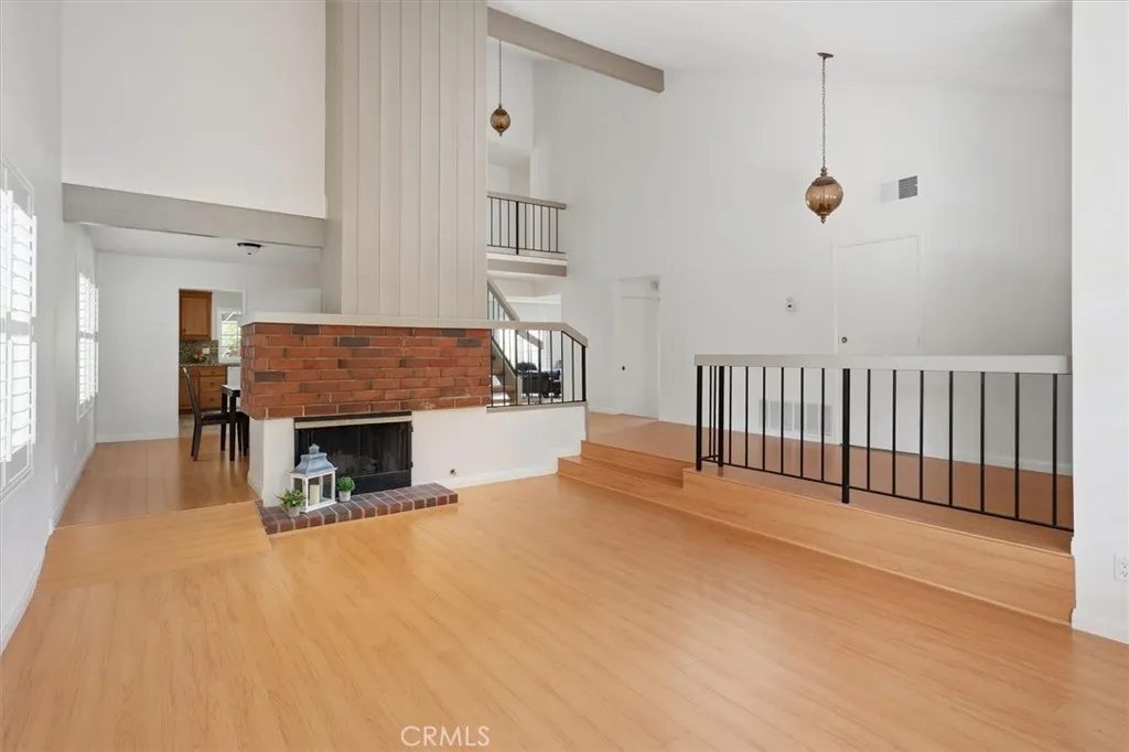23949 Rotunda Road, Valencia, CA 91355 photo 4