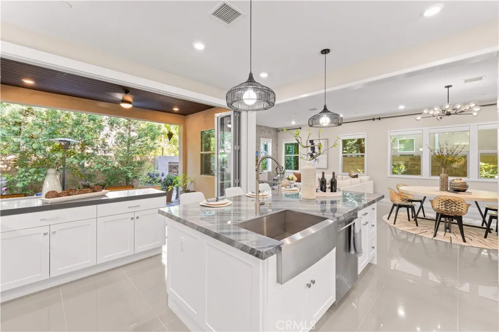 Additional image 19 of 131 Spiral, Irvine, CA 92618