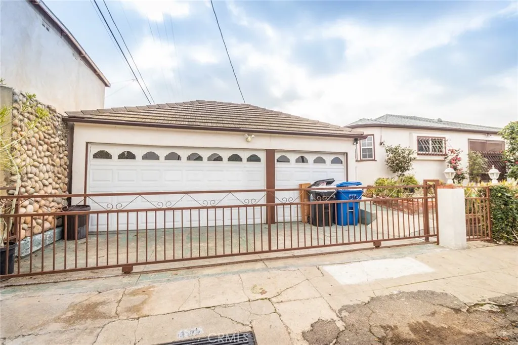 Additional image 94 of 870 N Alexandria Avenue, Los Angeles, CA 90029