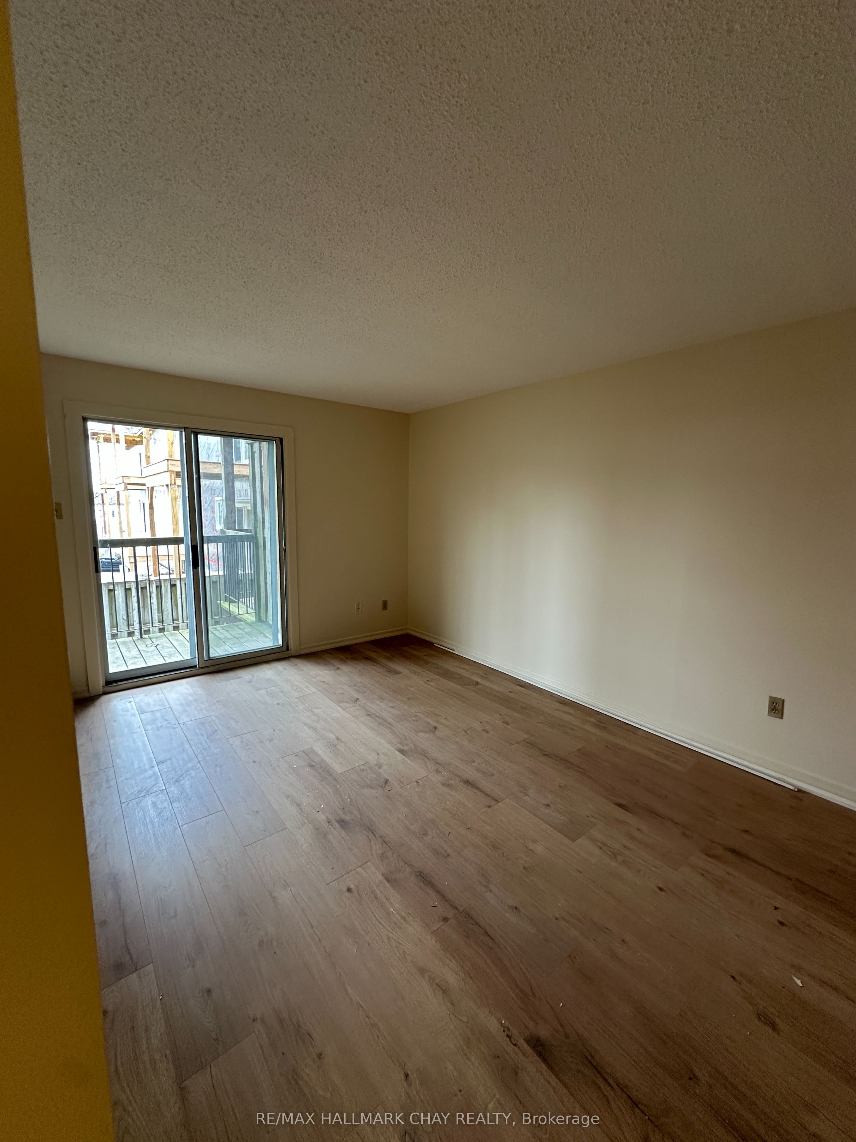 Additional image 4 of 103-80 Grove Street E, Barrie, ON, L4M 2P1