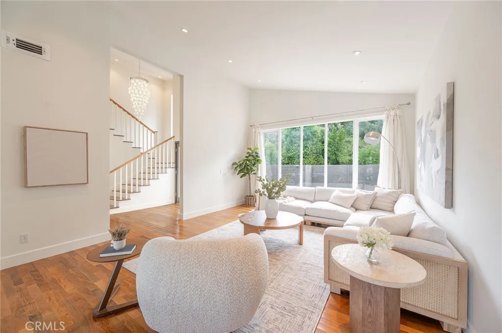 Additional image 15 of 19281 Berclair Lane, Tarzana, CA 91356