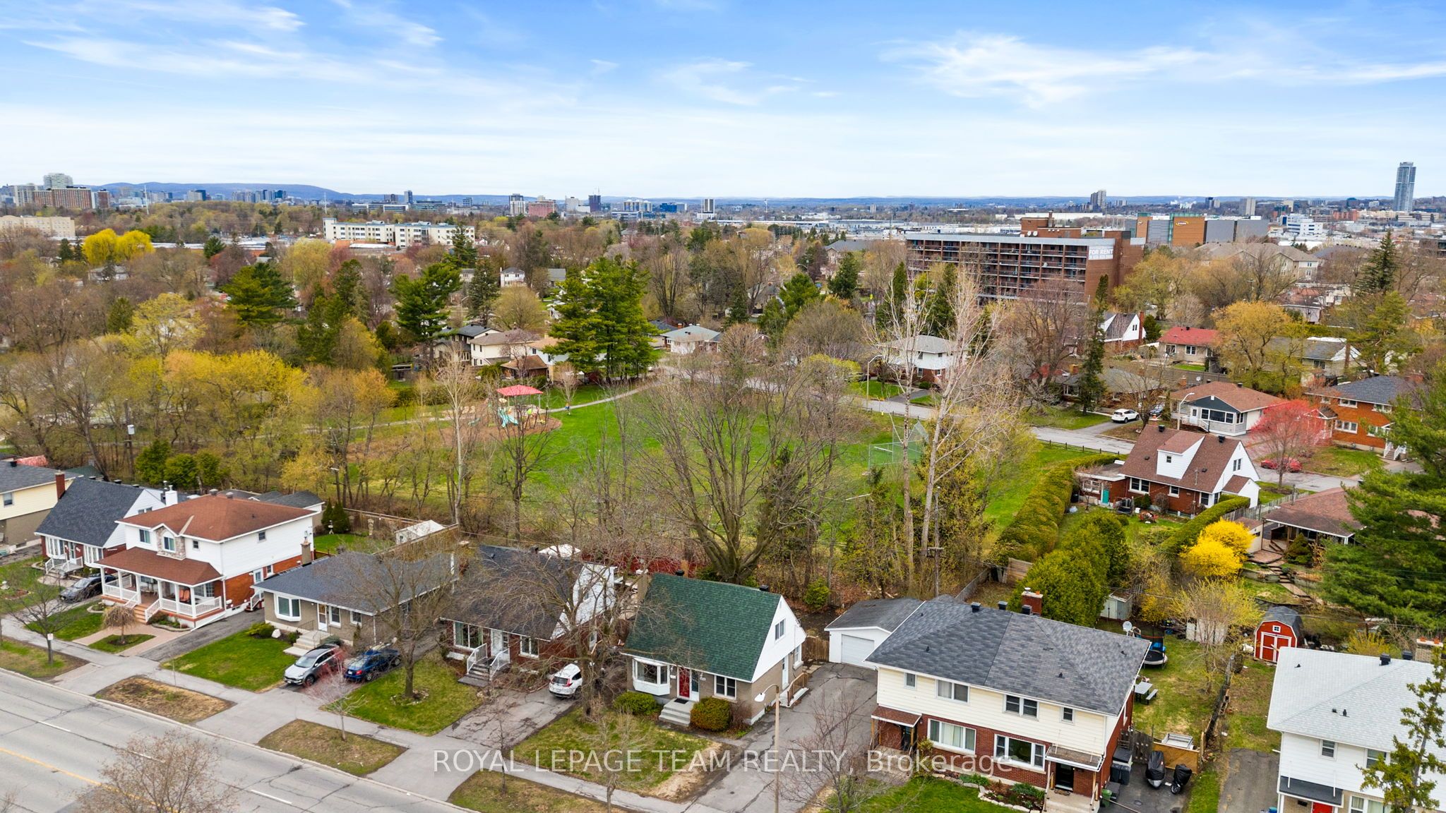 Additional image 2 of 873 Smyth Road, Ottawa, ON, K1G 1P4