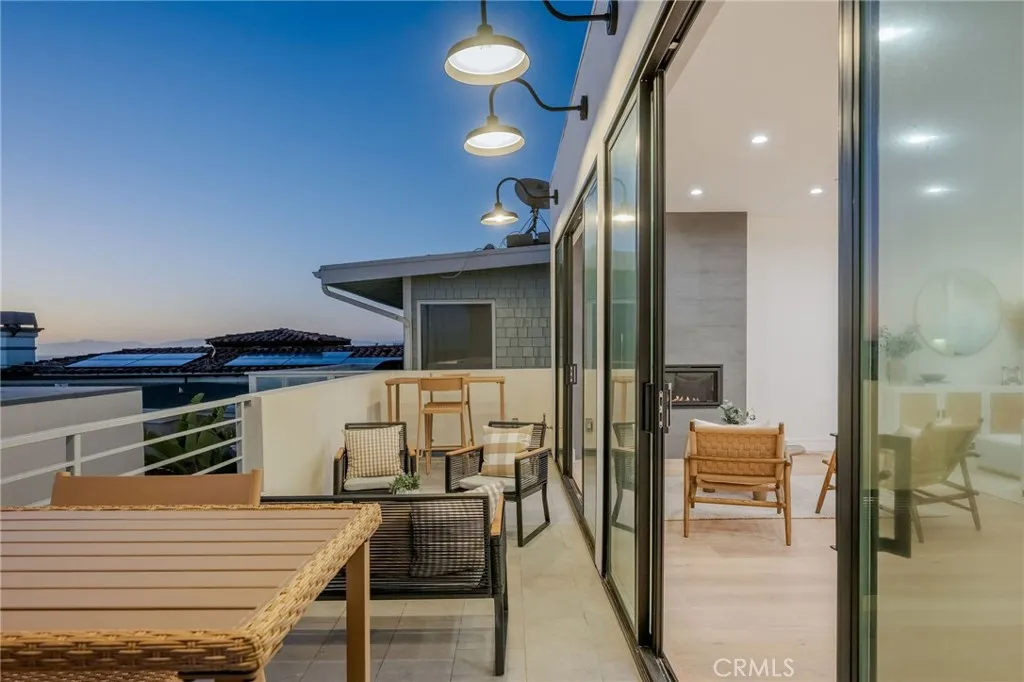 Additional image 61 of 89 Bayview Dr, Manhattan Beach, CA 90266