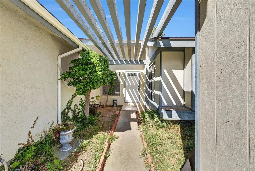 Additional image 4 of 1963 W Ontario, Corona, CA 92882