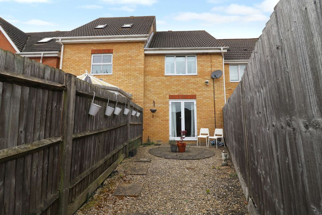 Additional image 10 of 2 bed terraced house for saleFawn Crescent, Hedge End SO30