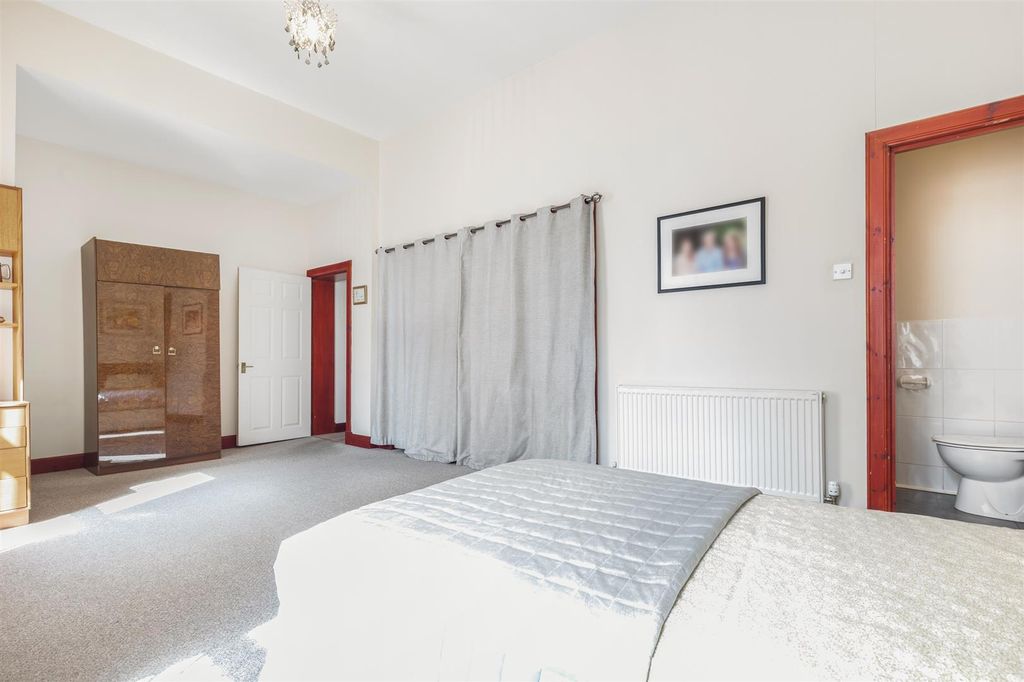 Additional image 28 of 2 bed flat for saleUnion Street, Greenock PA16