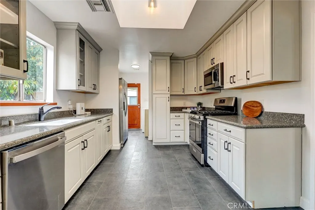 Additional image 51 of 5723 Ensign Ave, North Hollywood, CA 91601