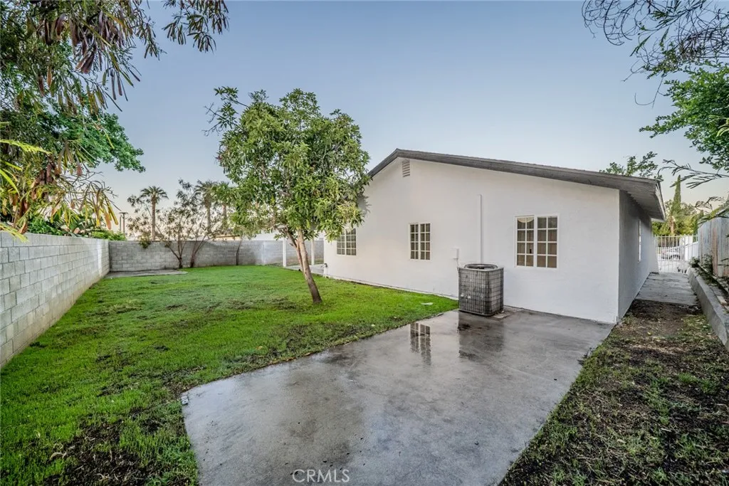 Additional image 63 of 555 N Chestnut Ave, Rialto, CA 92376