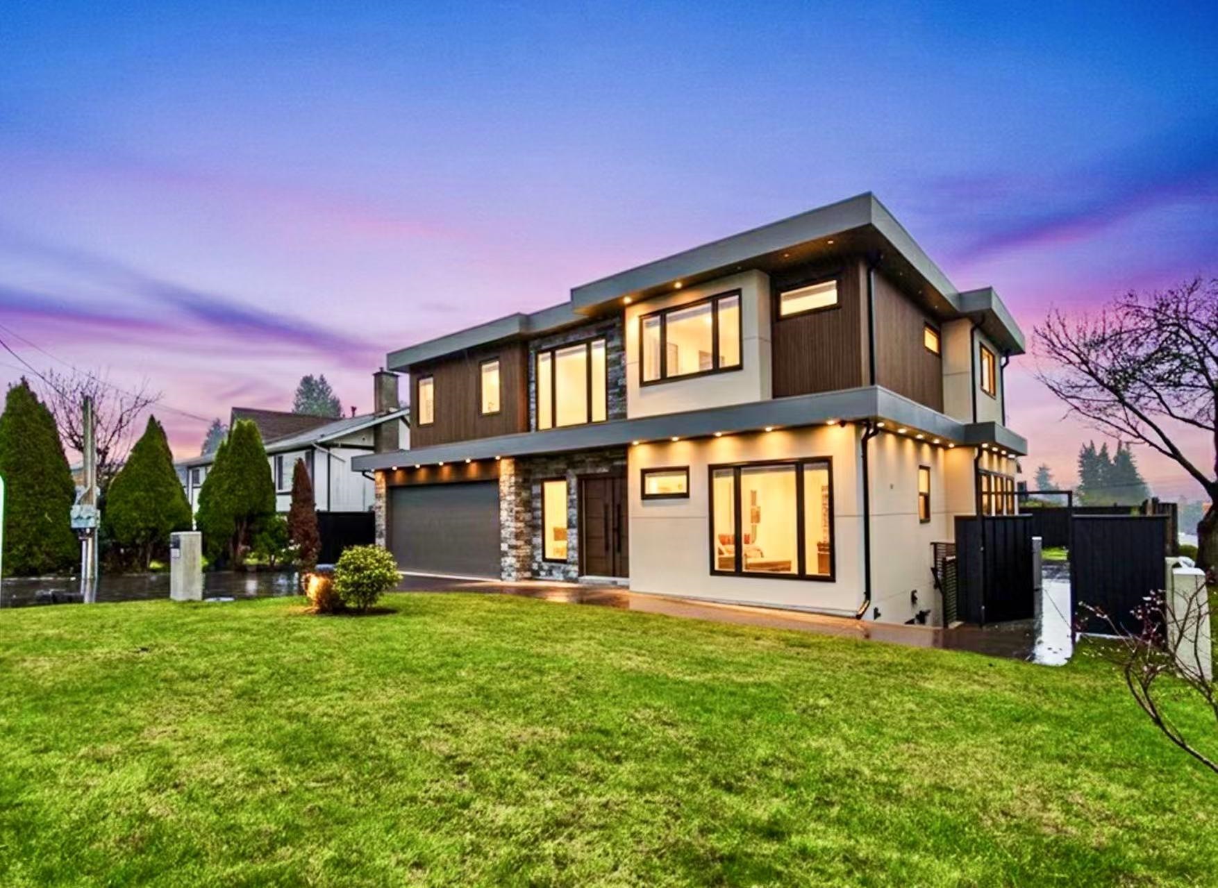Additional image 2 of 6708 Winch Street, Burnaby, BC, V5B 4K2
