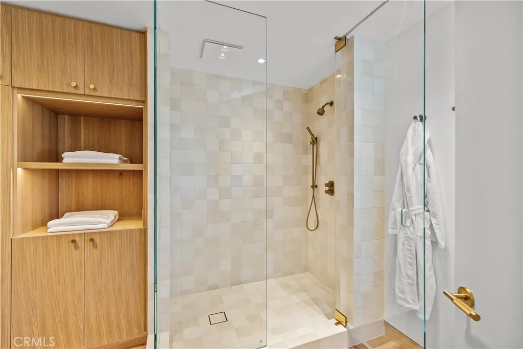 Additional image 28 of 1075 Granville Drive, Newport Beach, CA 92660
