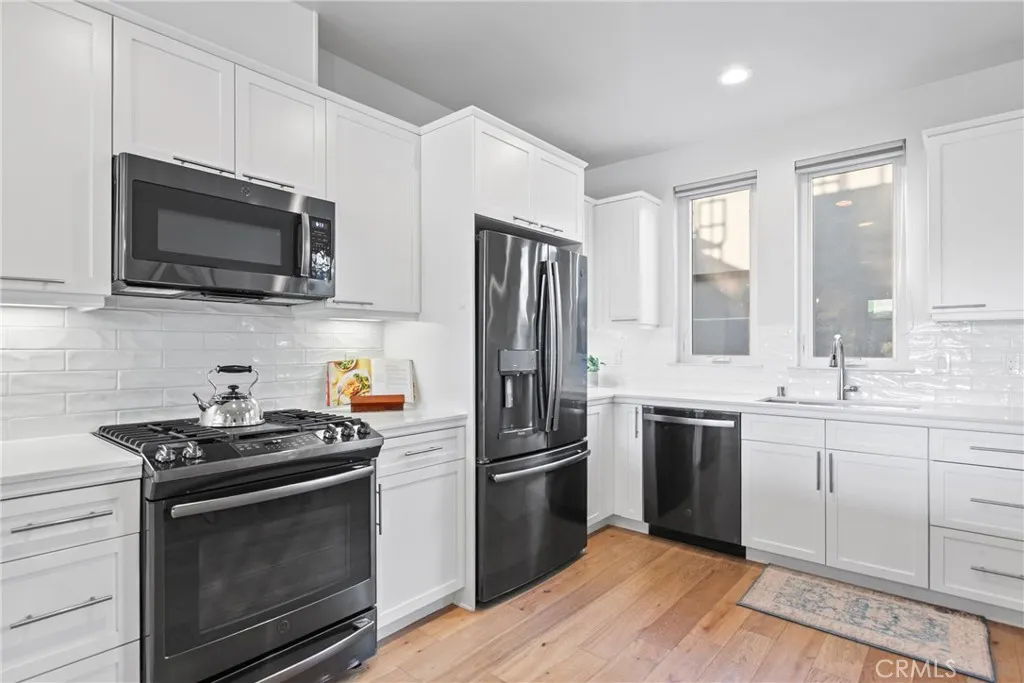 Additional image 9 of 2460 Victoria Ave Unit 102, San Luis Obispo, CA 93401
