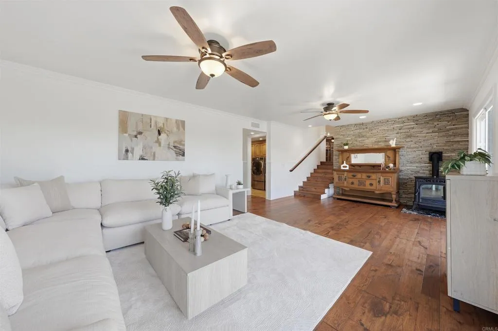 Additional image 16 of 1045 Cima Dr, San Marcos, CA 92078
