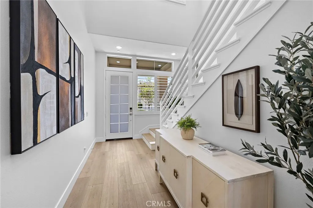 Additional image 70 of 53 Lunar, Irvine, CA 92618