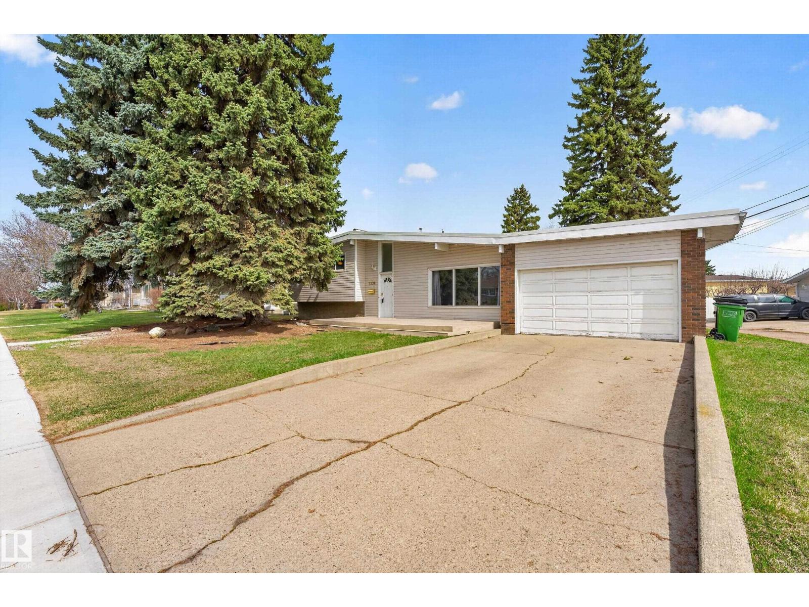 Additional image 2 of 5304 90a Avenue NW, Edmonton, AB, T6B0P8