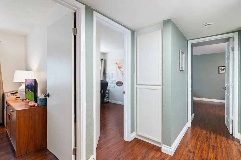 Additional image 19 of 379 N Melrose Dr Unit E, Vista, CA 92083