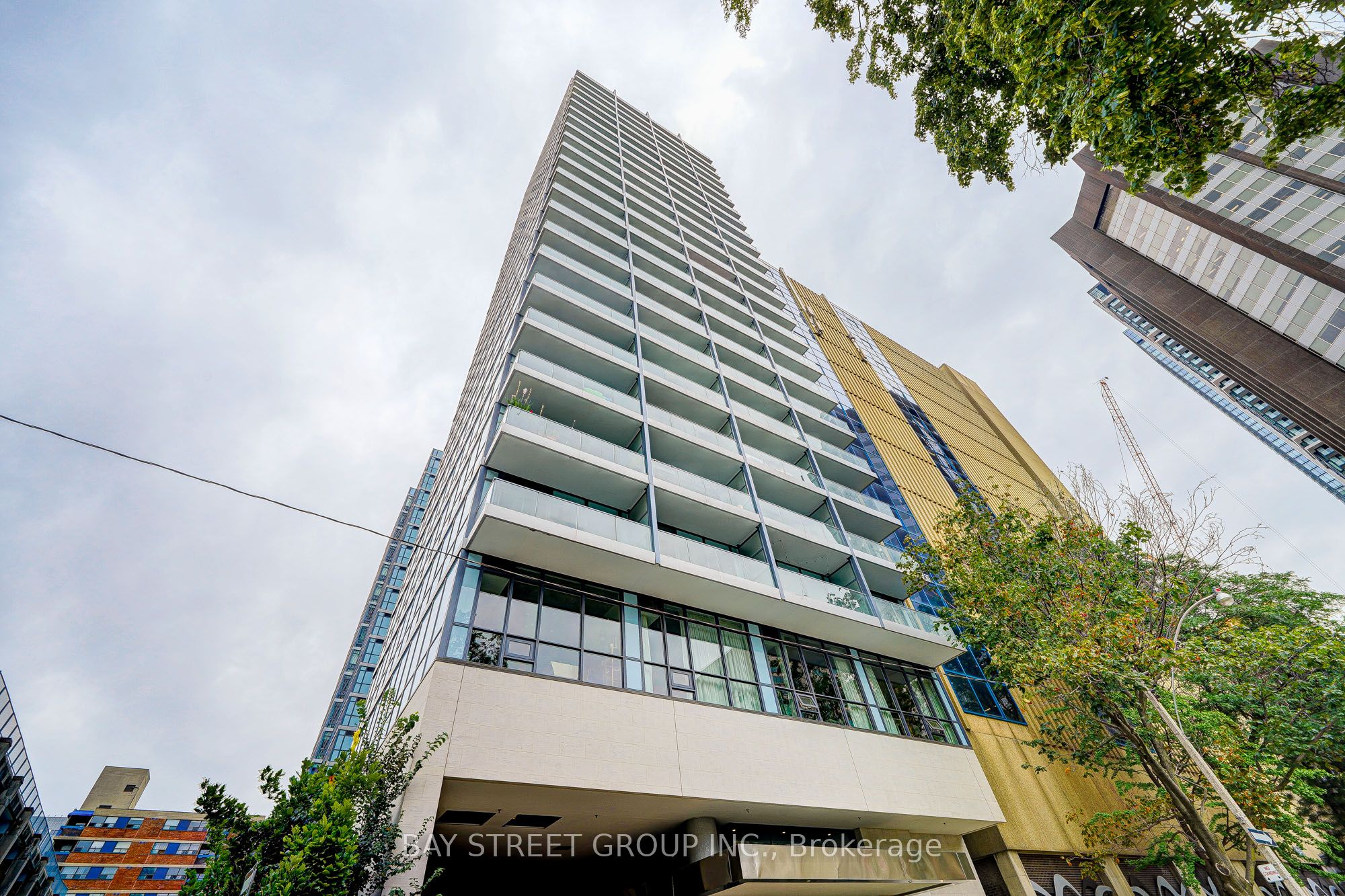 1403-210 Simcoe Street, Toronto, ON, M5T 0A9