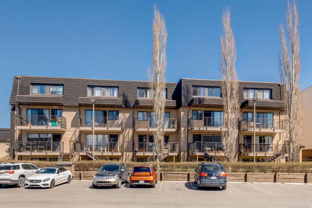 58-3519 49 Street NW, Calgary, AB, T3A 2C7