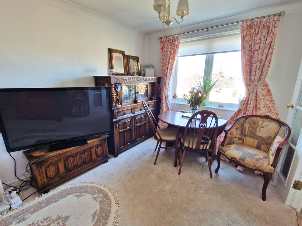 Additional image 3 of 1 bed property for saleStoneleigh Court, John Street, Porthcawl CF36