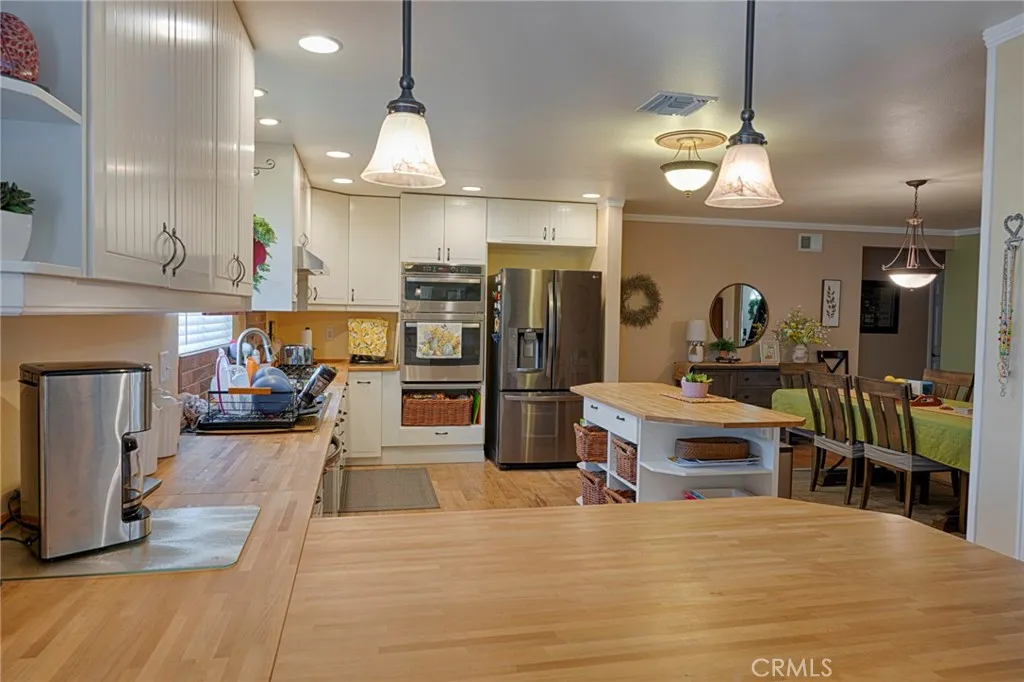 Additional image 36 of 19802 Steinway St, Canyon Country, CA 91351