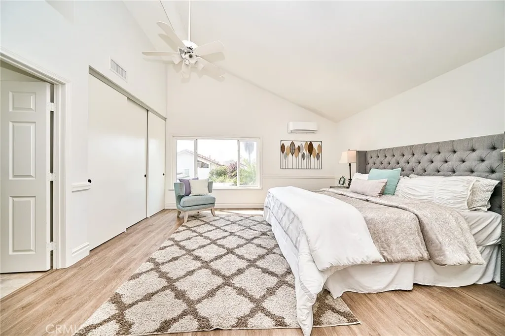 Additional image 21 of 15 Ensueno E, Irvine, CA 92620