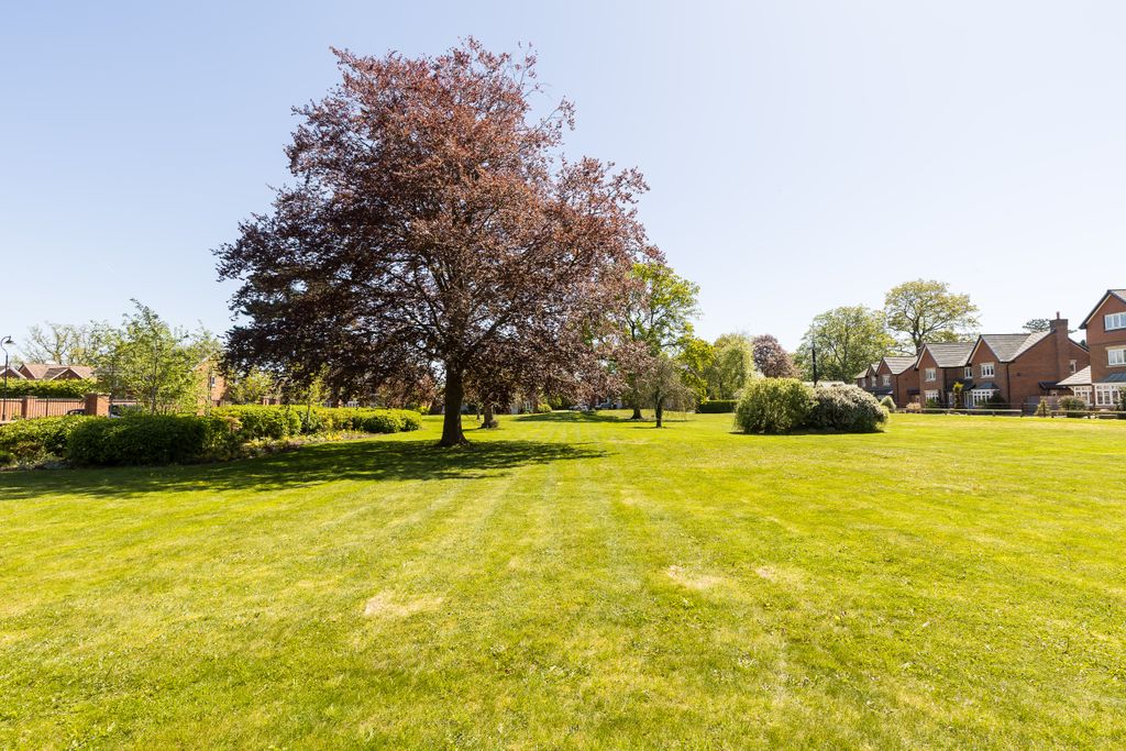 Additional image 18 of 2 bed flat for saleBlencowe Close, Chester CH1