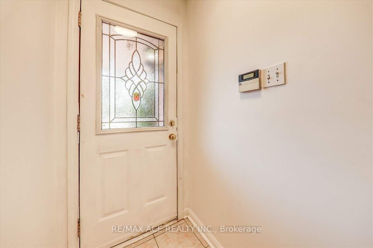 Additional image 5 of 35 Pitchpine Drive, Toronto, ON, M1X 1Y1
