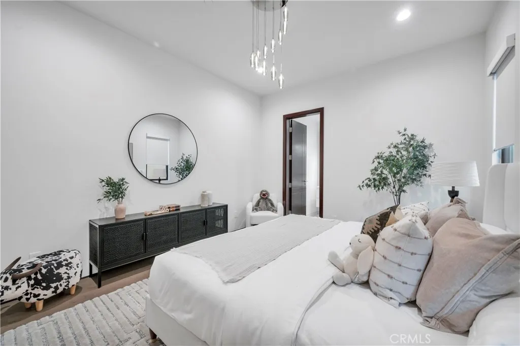 Additional image 139 of 332 Avenue E, Redondo Beach, CA 90277