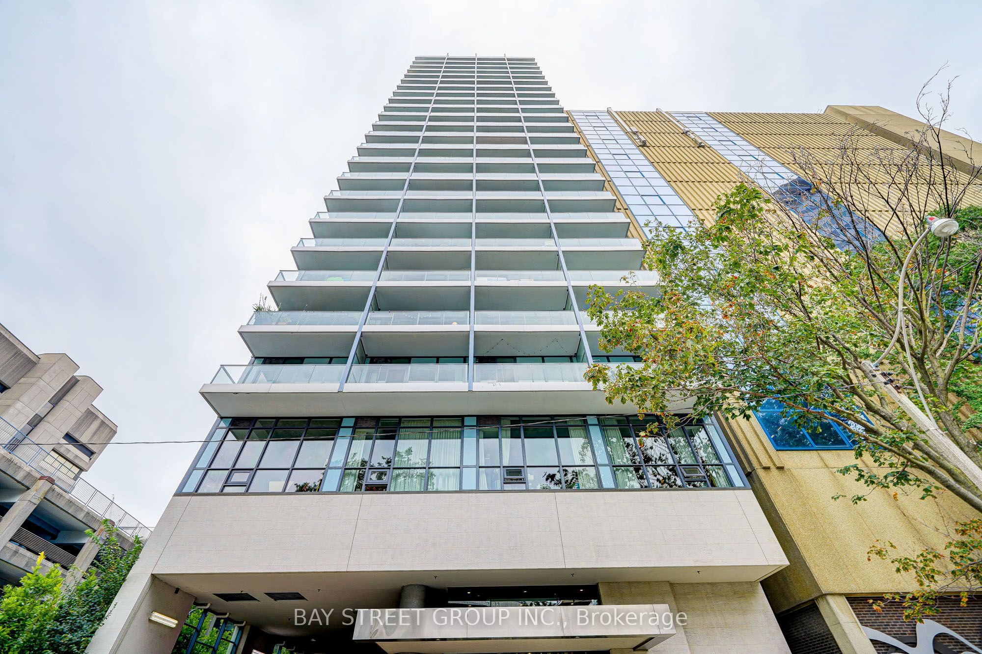 Additional image 2 of 1403-210 Simcoe Street, Toronto, ON, M5T 0A9