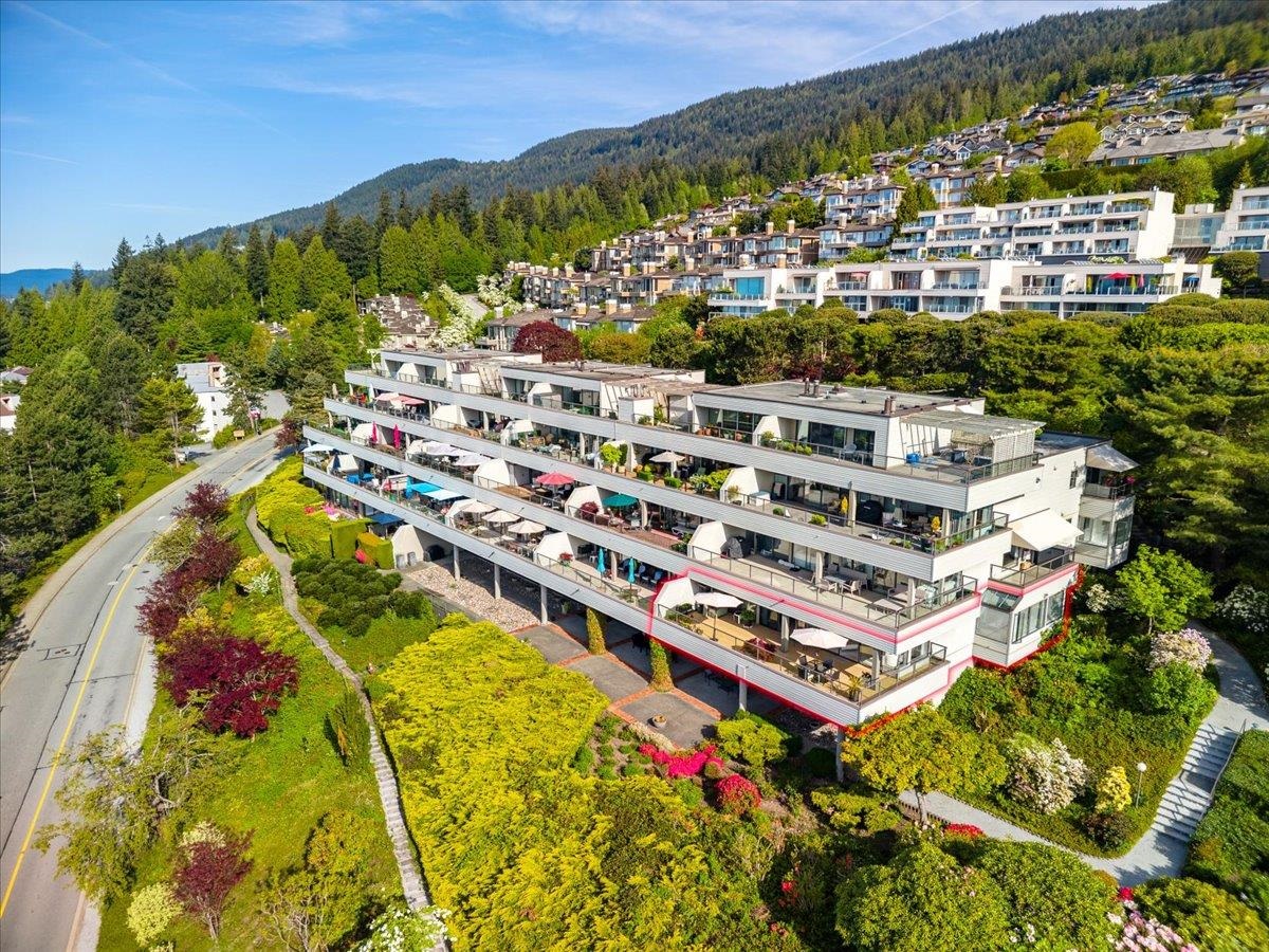 Additional image 3 of 25-2236 Folkestone Way, West Vancouver, BC, V7S 2X7