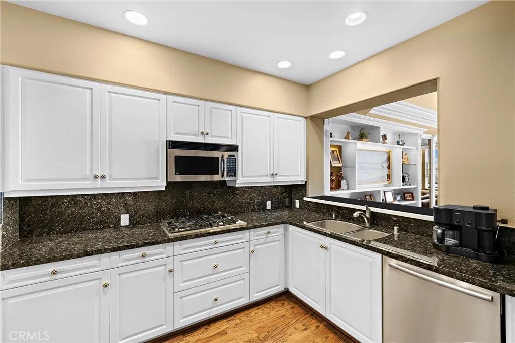 Additional image 10 of 2600 Newport Boulevard Unit 215, Newport Beach, CA 92663