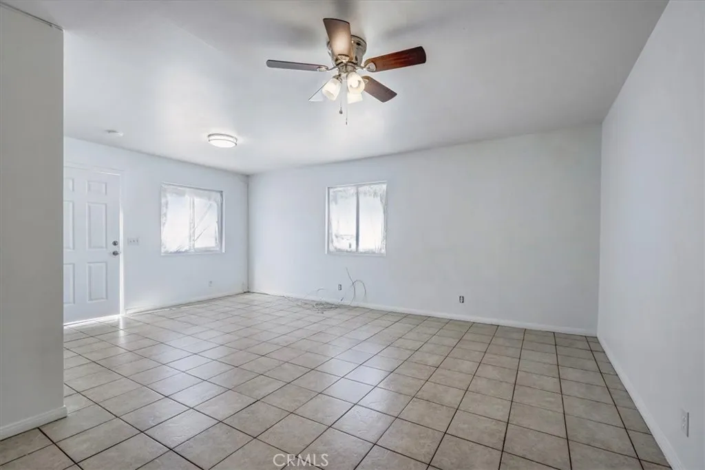 Additional image 39 of 301 E Forhan Street, Long Beach, CA 90805