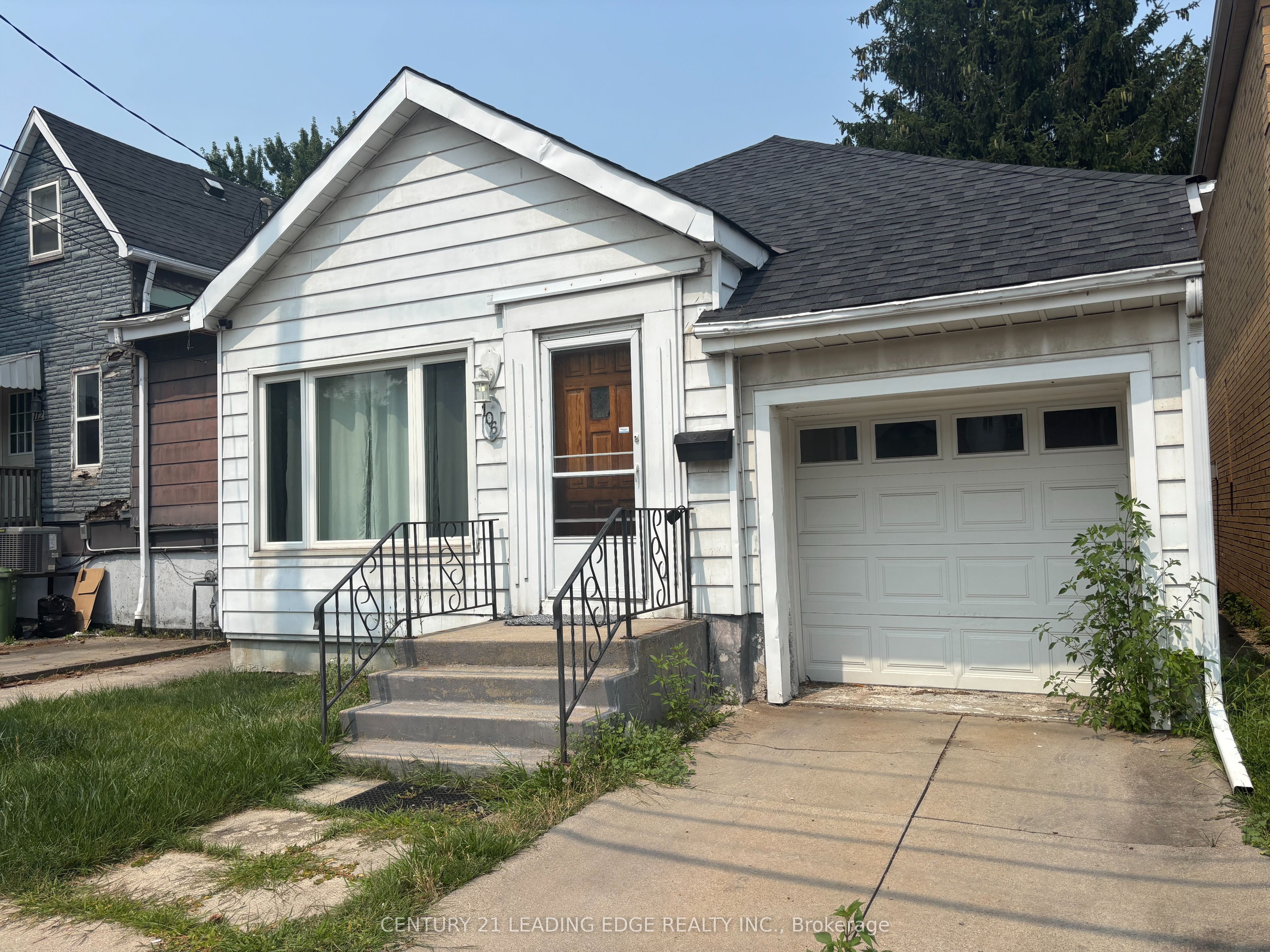 106 Whitney Avenue, Hamilton, ON, L8S 2G5