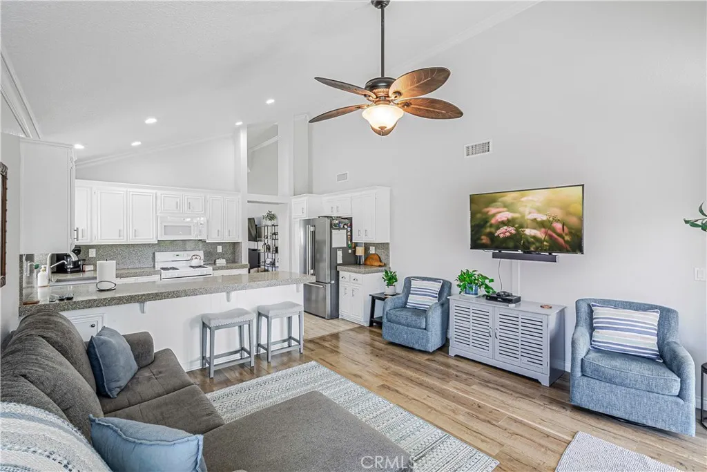 Additional image 10 of 13077 April Dr, Riverside, CA 92503