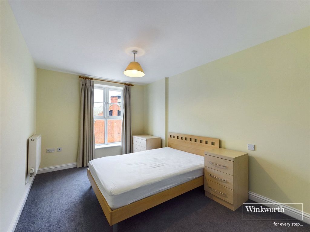 Additional image 6 of 2 bed flat for saleBear Wharf, Fobney Street, Reading, Berkshire RG1